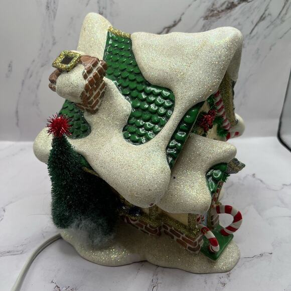 Department 56 vintage light up gingerbread house - Picture 6 of 16